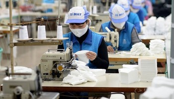 Enterprises Face Difficulties and Risk of Falling Out of Global Supply Chains due to Covid