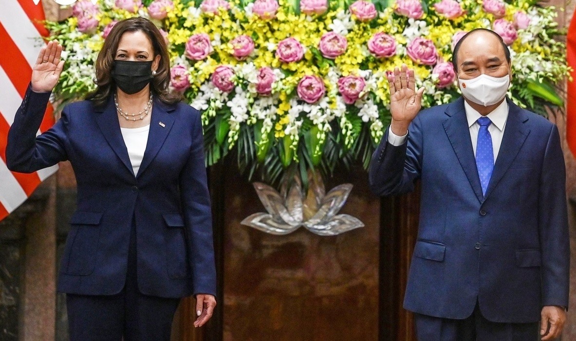 us vice president reaffirms us commitment to support vietnam in covid 19 fight
