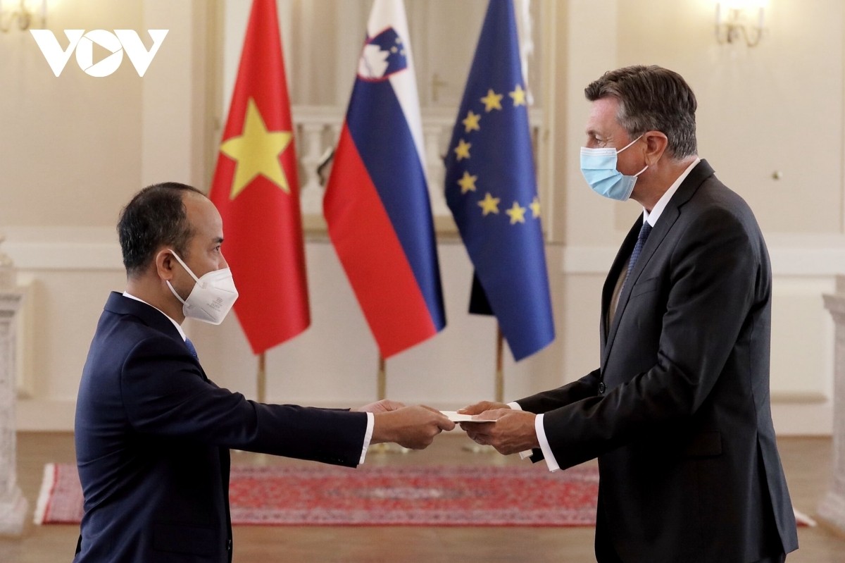 vietnam slovenia boost economic cooperation covid 19 response