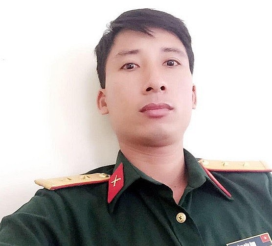 Professional lieutenant Ngo Van Thu - Photo provided by the character 