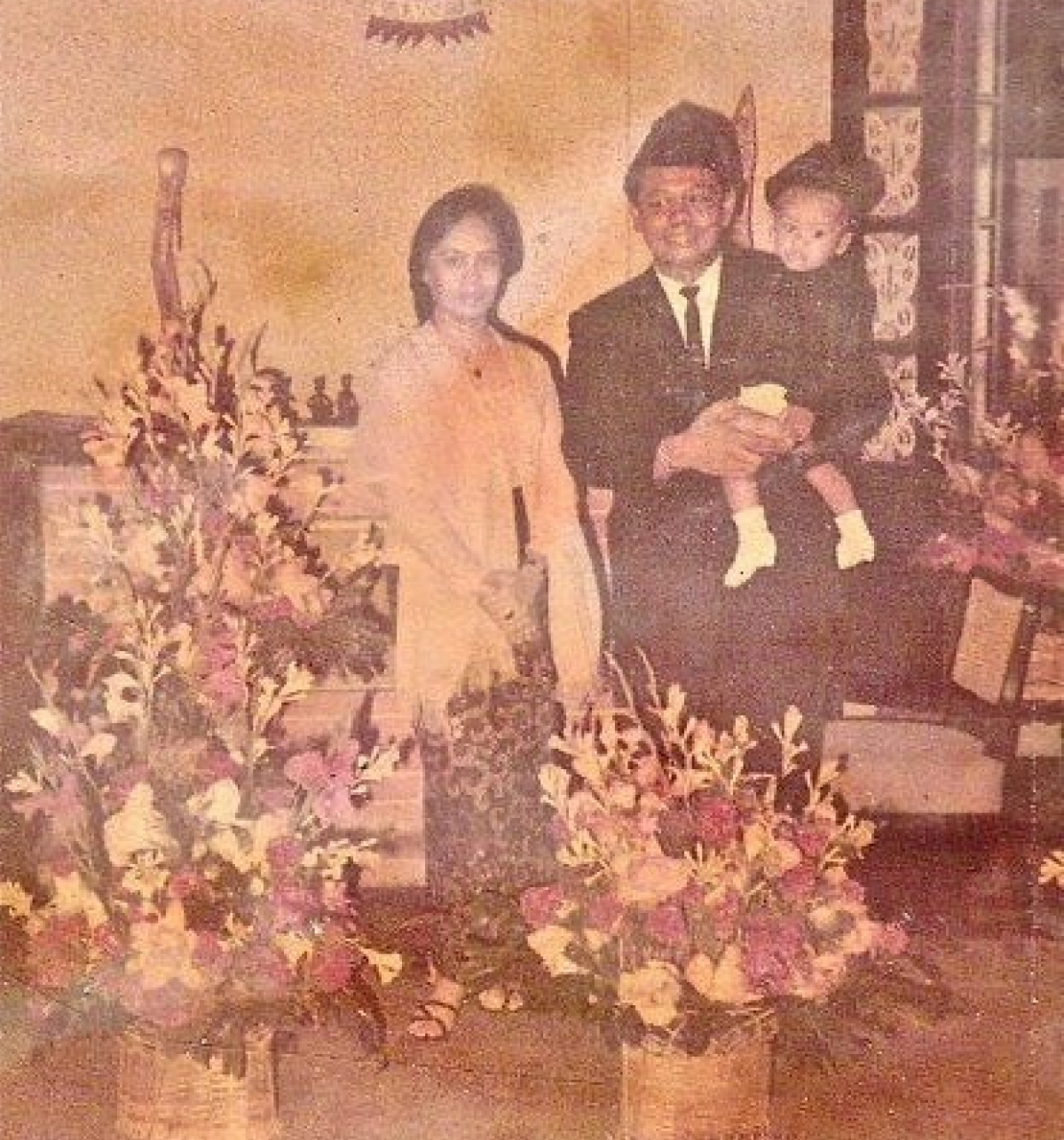 A former Indonesian diplomatic's lady shares memory of life during the Vietnam War
