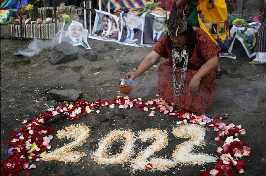 The World Welcoming New Year 2022 Coming