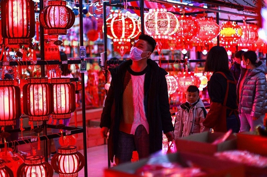 The World Welcoming New Year 2022 Coming