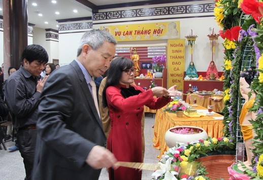 Promoting National Culture for Overseas Vietnamese