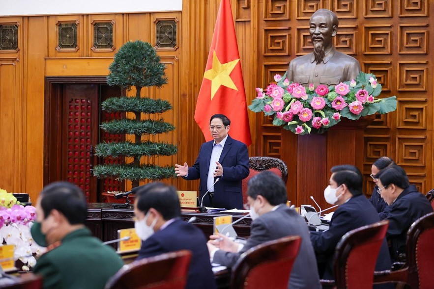 The Prime Minister requested to make the best use of this opportunity, mobilize and effectively use domestic and foreign resources for green development. Photo: Thanh Nien