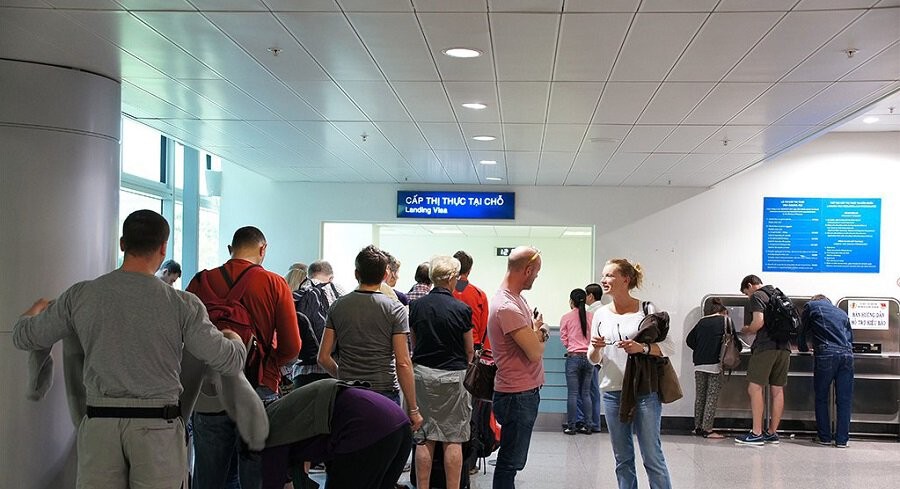vietnam news today apr 28 vietnam suspends healthcare declarations for arrivals from april 27