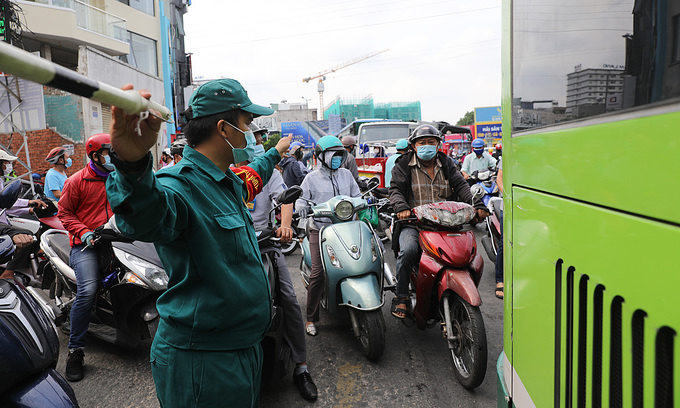 Ho Chi Minh city extends social distancing by 2 more weeks