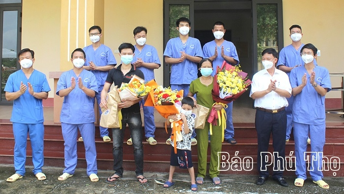 COVID-19 patients in Phu Tho province given the all-clear on June 14. Photo: baophutho.vn