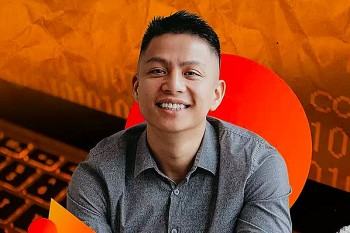 Vietnamese Hacker Ngo Minh Hieu Honored by Apple
