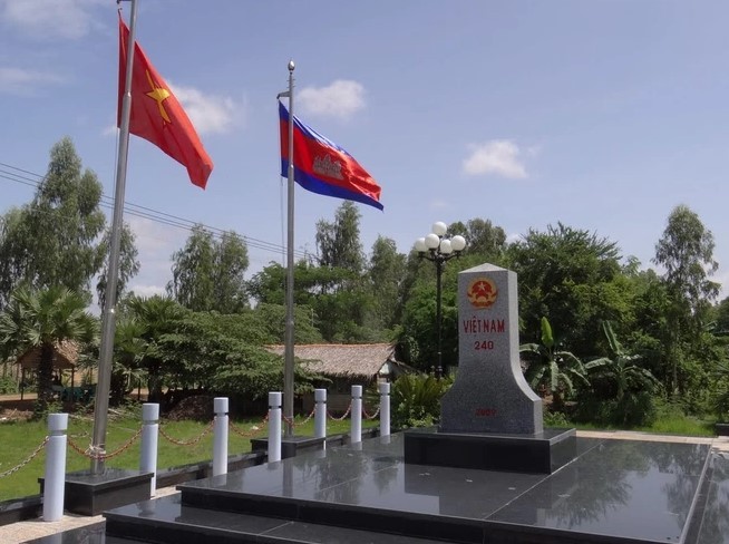 vietnam news today jun 19 vietnam cambodia continue efforts in border demarcation and marker planting