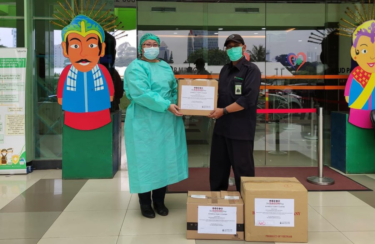 vietnamese people in indonesia are resilient amid covid 19 pandemic