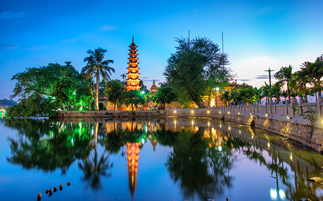 Tran Quoc Pagoda in Hanoi. Photo: thespiritbusiness