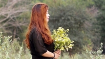 vietnamese woman wanders around middle east looking for iraqi boyfriend