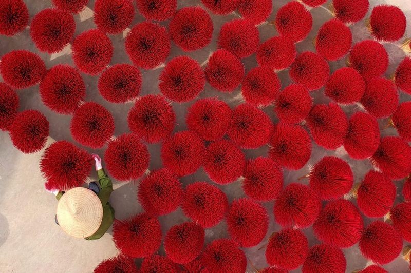 vietnams incense village prepares for lunar new year