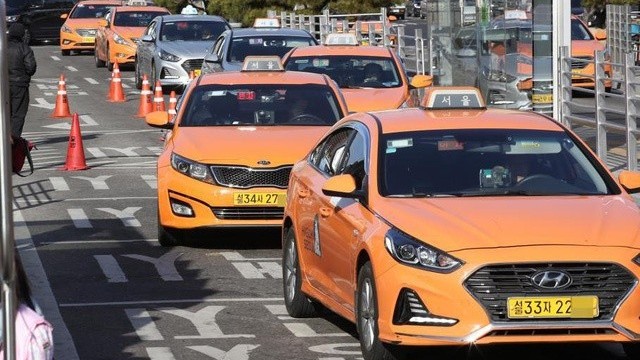 kakao mobility launches ride sharing service in vietnam