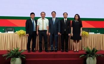 automobile billionaire tran ba duong takes over hagl agrico