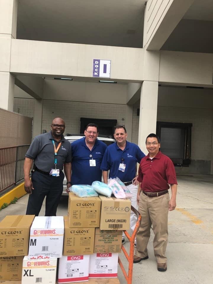 vietnamese community in us collects gloves face masks for local hospital