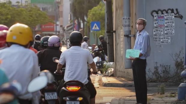 japanese teacher bridges gap with vietnamese children with autism