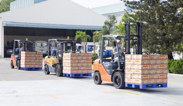 overcoming obstacles due to covid 19 vinamilk exports first batch of condensed milk to china