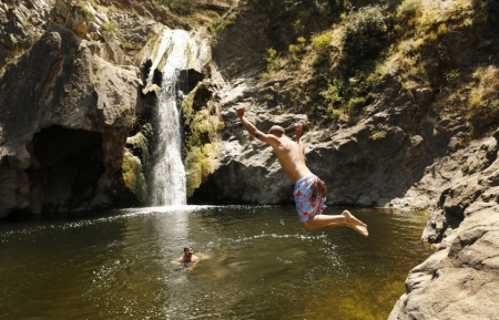 Paradise Falls in Thousand Oaks to close indefinitely due to crowds, trash