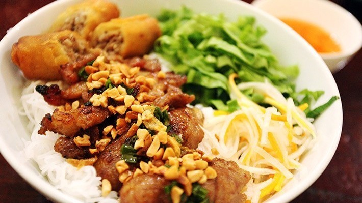 five dishes to try vietnam from crispy prawn pancakes to banana peanut ice cream