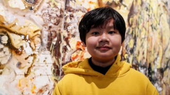 12-year-old Vietnamese painter hosts first US solo exhibition