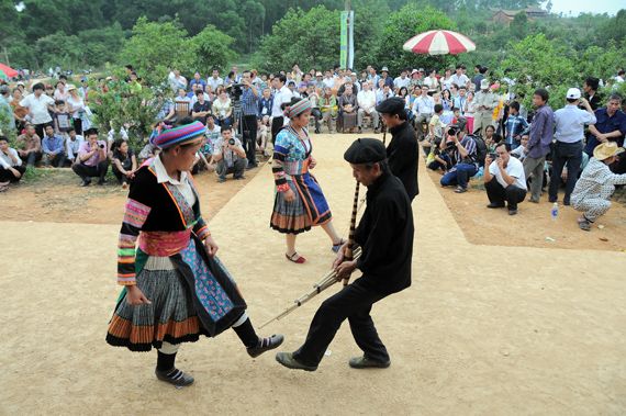 panpipe festival comes to sapa