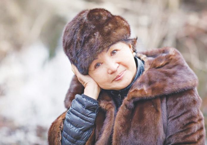 Mykha Trinh, the woman who gives away everything