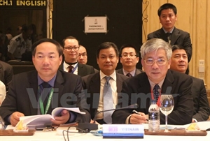 vietnam attends asean defence som plus