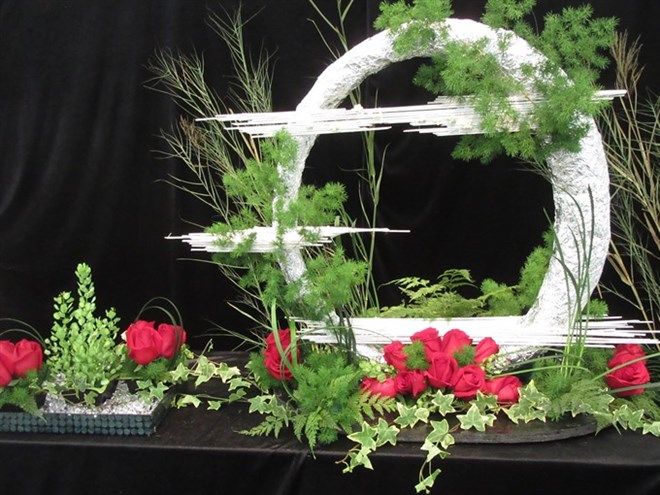 Valentine’s Day 2017 with flower exhibition in Hanoi