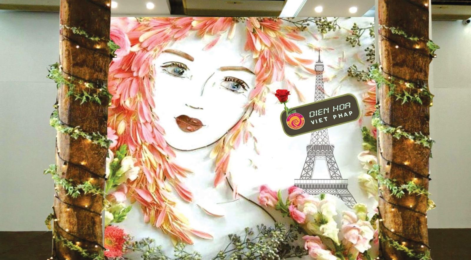Valentine’s Day 2017 with flower exhibition in Hanoi