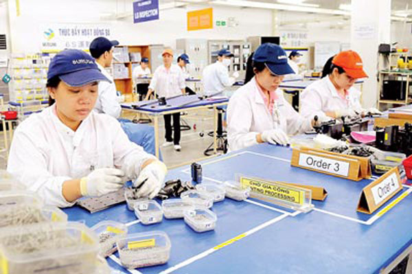 over 60 percent japanese businesses to expand investment to vietnam in 2017