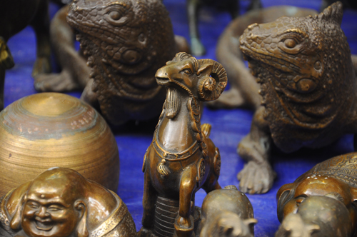 Special Tet market in Hanoi's Old Quarter