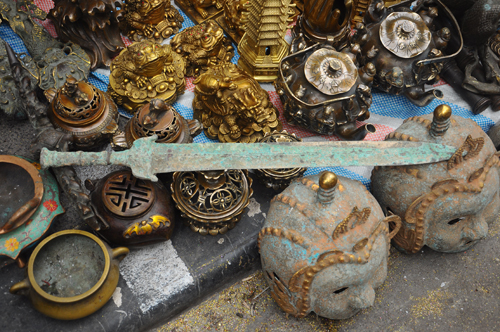 Special Tet market in Hanoi's Old Quarter