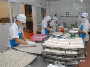 hanoi company stretches reach to africa
