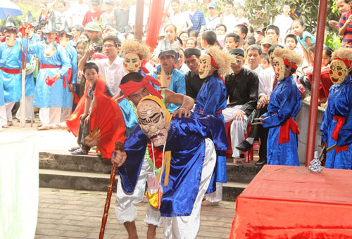 Xuan Pha Dance recognised as national intangible heritage