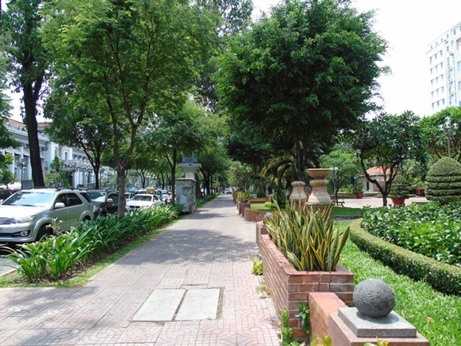 HCM City to open special street vendor areas