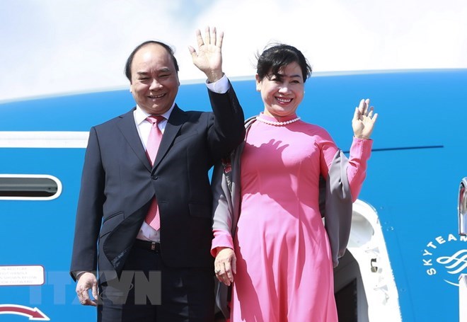 pm leaves for singapore official visit asean summit participation