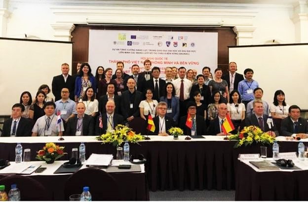 Vietnam, Netherlands Universities to join hands in building smart sustainable cities