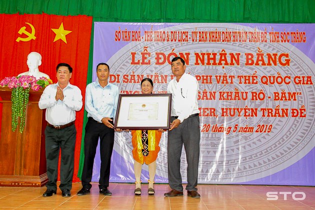 Soc Trang: “Ro Bam” theatre art recognised as national intangible cultural heritage