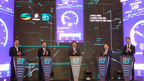 Viettel makes very first 5G phone call in Vietnam