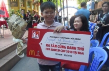 vietnamese child to attend world cup final as player escort