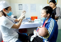 australian man raises 10605 usd to support newborn care in yen bai