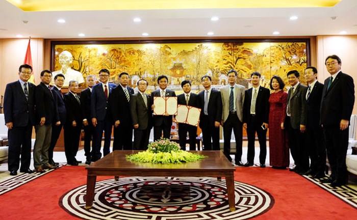 hanoi fukuoka japan marks 10 year of cooperation