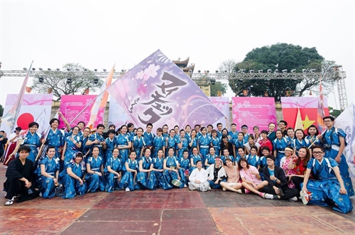 Discovering Japanese folk tales with culture exchange in Hanoi