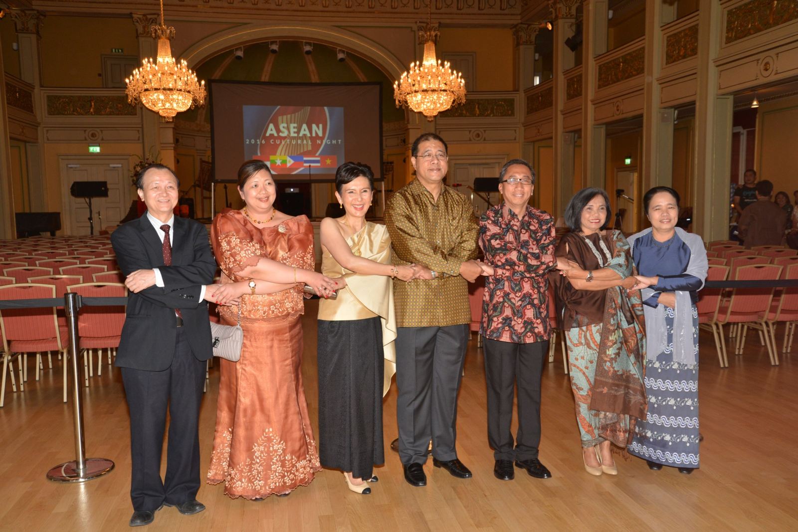 asean cultural night in oslo 2016