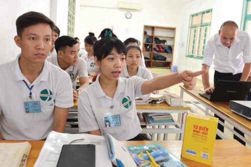 vietnamese laborers sweat to land well paid jobs in japan