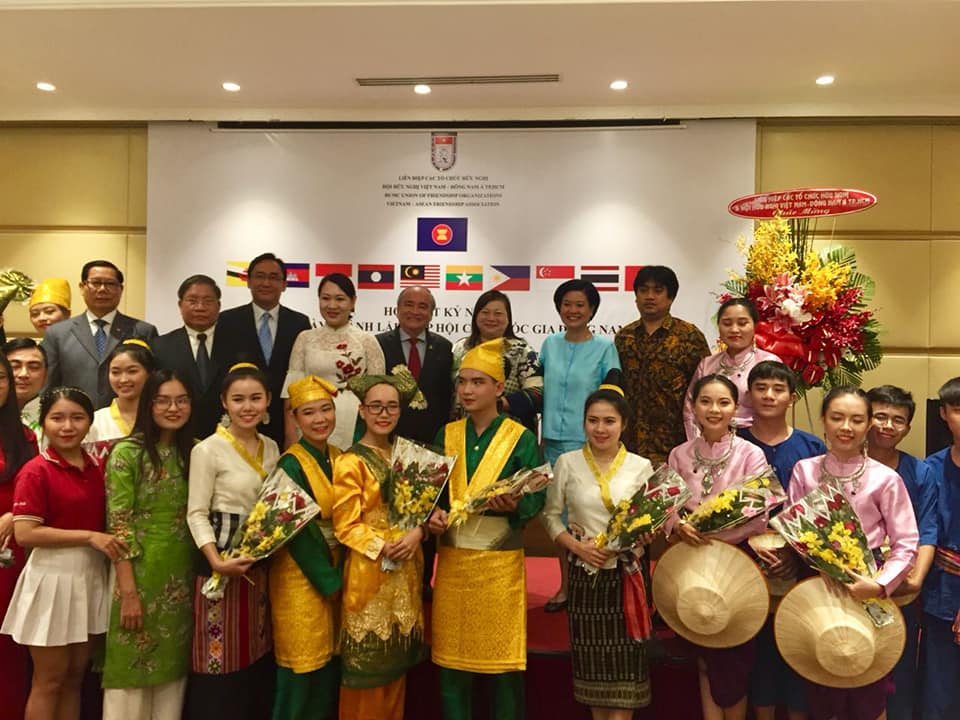 aseans 51st founding anniversary marked in hcm city