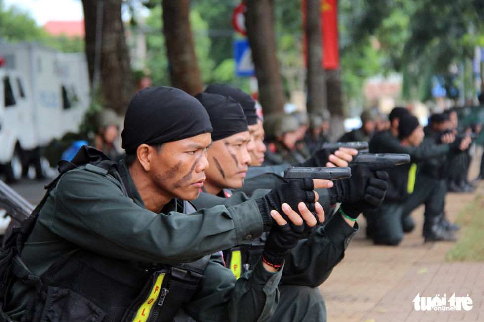 Anti-terrorism exercise held during police competition in Vietnam