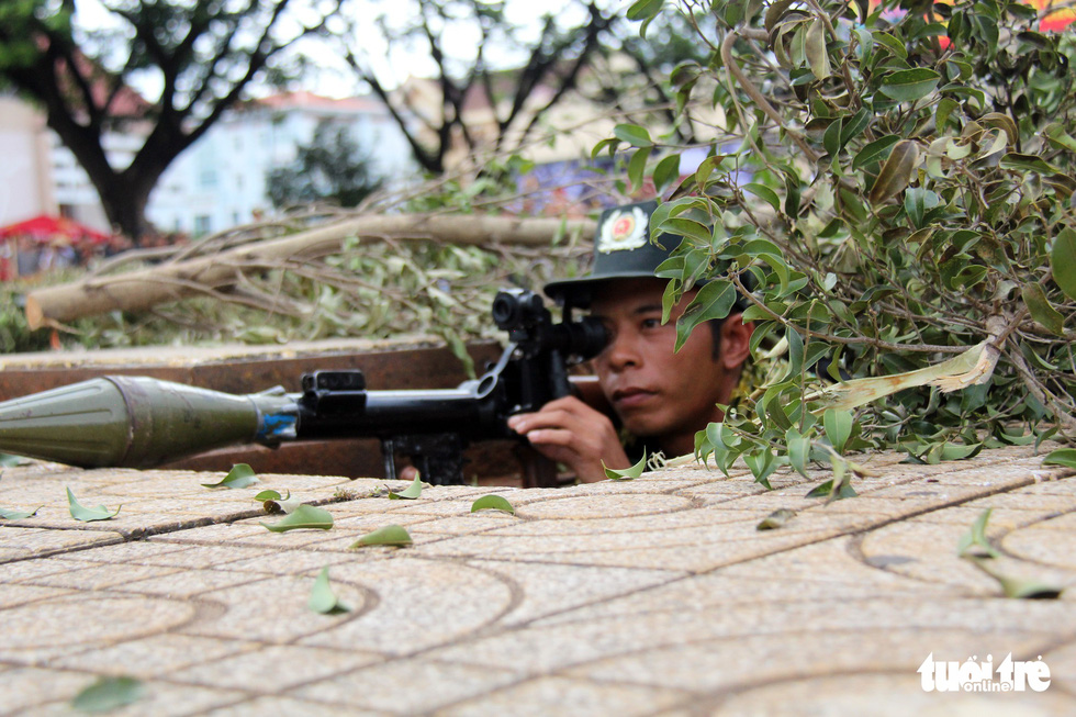Anti-terrorism exercise held during police competition in Vietnam